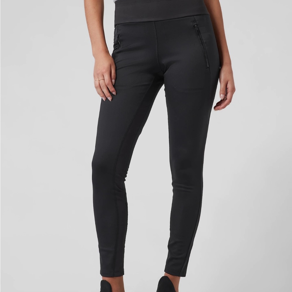 Athleta Peak Hybrid Fleece Tight Size M